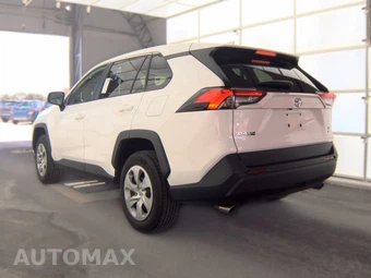 2025 Toyota RAV4 LE - miniatura 6