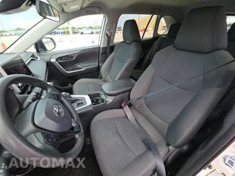 2025 Toyota RAV4 LE - miniatura 7