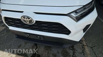 2025 Toyota RAV4 LE – miniatura 20
