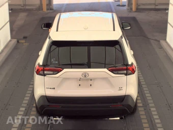 2025 Toyota RAV4 LE – miniatura 5