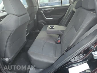 2025 Toyota RAV4 LE - miniatura 13