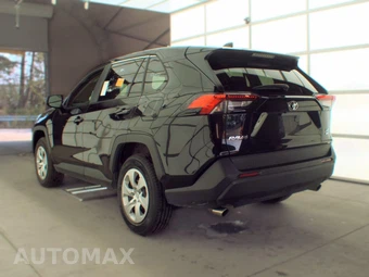 2025 Toyota RAV4 LE - miniatura 6