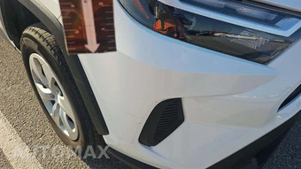 2025 Toyota RAV4 LE - miniatura 21