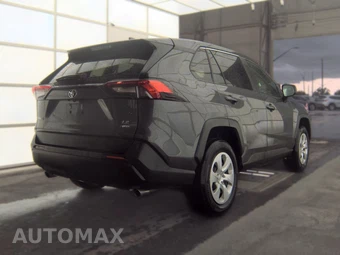 2025 Toyota RAV4 LE - miniatura 4