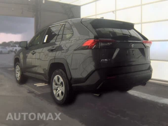 2025 Toyota RAV4 LE - miniatura 6