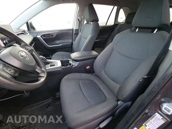 2025 Toyota RAV4 LE - miniatura 7