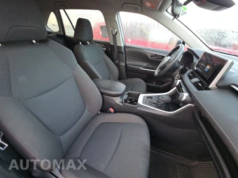 2025 Toyota RAV4 LE - miniatura 8