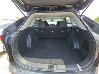2025 Toyota RAV4 LE - miniatura 16