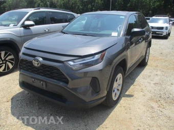 2025 Toyota RAV4 LE - samochód z USA z aukcji Manheim, oferta Kup Teraz w AUTOMAX