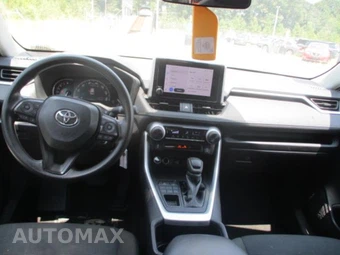 2025 Toyota RAV4 LE - miniatura 2