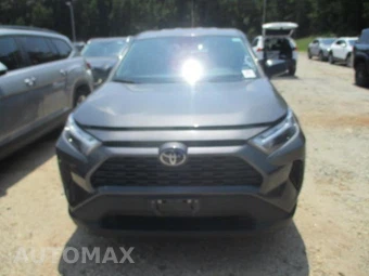 2025 Toyota RAV4 LE - miniatura 9