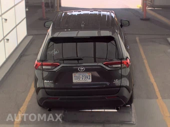 2025 Toyota RAV4 LE - miniatura 5