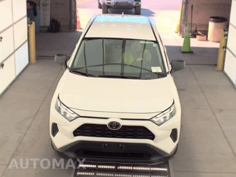 2025 Toyota RAV4 LE - miniatura 2