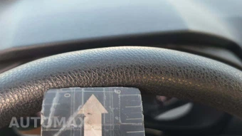 2025 Toyota RAV4 LE – miniatura 23