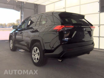 2025 Toyota RAV4 LE - miniatura 6