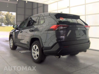 2025 Toyota RAV4 LE - miniatura 6
