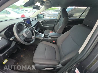 2025 Toyota RAV4 LE - miniatura 7
