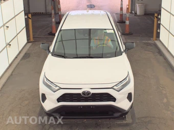 2025 Toyota RAV4 LE - miniatura 2
