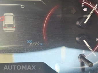 2025 Toyota RAV4 LE - miniatura 12