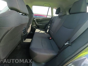2025 Toyota RAV4 LE - miniatura 13