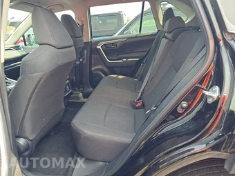 2025 Toyota RAV4 LE – miniatura 13