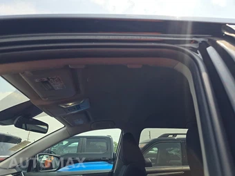 2025 Toyota RAV4 LE – miniatura 20