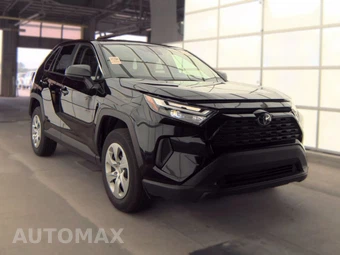 2025 Toyota RAV4 LE – miniatura 3
