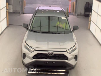 2025 Toyota RAV4 LE - miniatura 2
