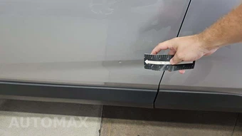 2025 Toyota RAV4 LE - miniatura 37