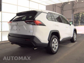 2025 Toyota RAV4 LE - miniatura 4