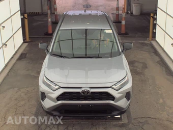 2025 Toyota RAV4 LE - miniatura 2
