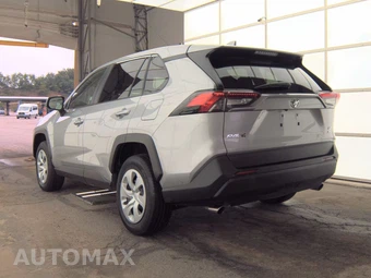 2025 Toyota RAV4 LE - miniatura 6