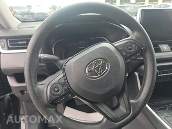 2025 Toyota RAV4 LE - miniatura 10