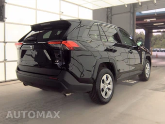 2025 Toyota RAV4 LE - miniatura 4