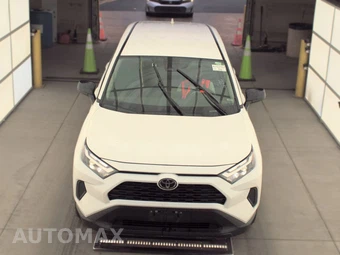 2025 Toyota RAV4 LE - miniatura 2