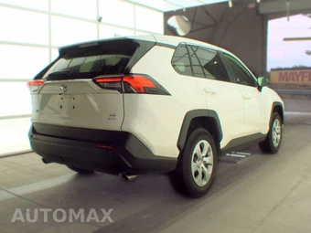 2025 Toyota RAV4 LE - miniatura 4