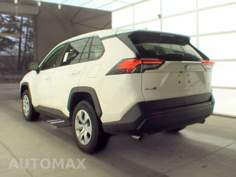 2025 Toyota RAV4 LE - miniatura 6