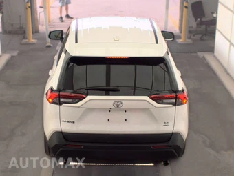 2025 Toyota RAV4 LE - miniatura 5