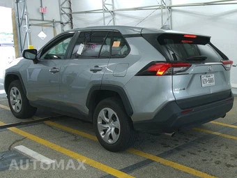 2025 Toyota RAV4 LE - miniatura 6