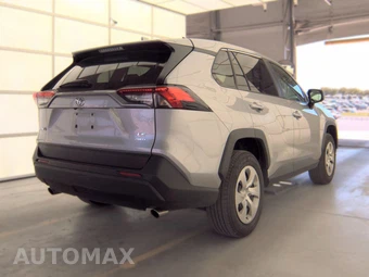 2025 Toyota RAV4 LE - miniatura 4