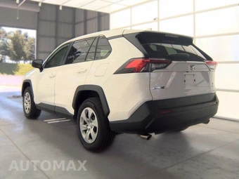 2025 Toyota RAV4 LE - miniatura 6