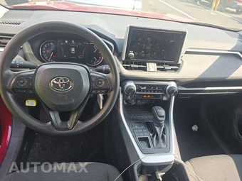 2025 Toyota RAV4 LE - miniatura 11
