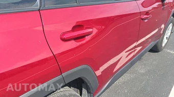 2025 Toyota RAV4 LE - miniatura 20