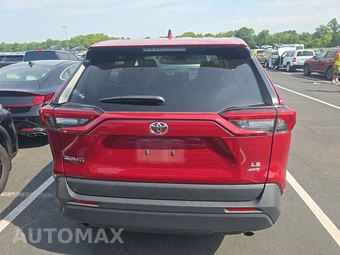 2025 Toyota RAV4 LE - miniatura 5