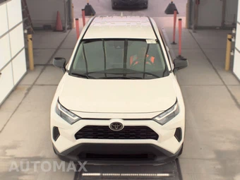 2025 Toyota RAV4 LE - miniatura 2