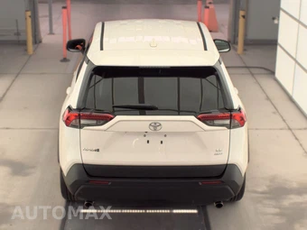 2025 Toyota RAV4 LE - miniatura 5