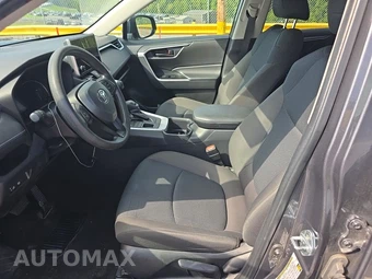 2025 Toyota RAV4 LE - miniatura 7