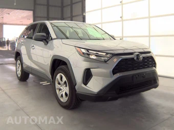 2025 Toyota RAV4 LE - miniatura 3