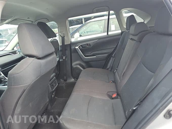 2025 Toyota RAV4 LE - miniatura 13