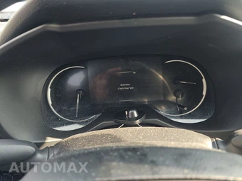 2025 Toyota RAV4 LE - miniatura 12